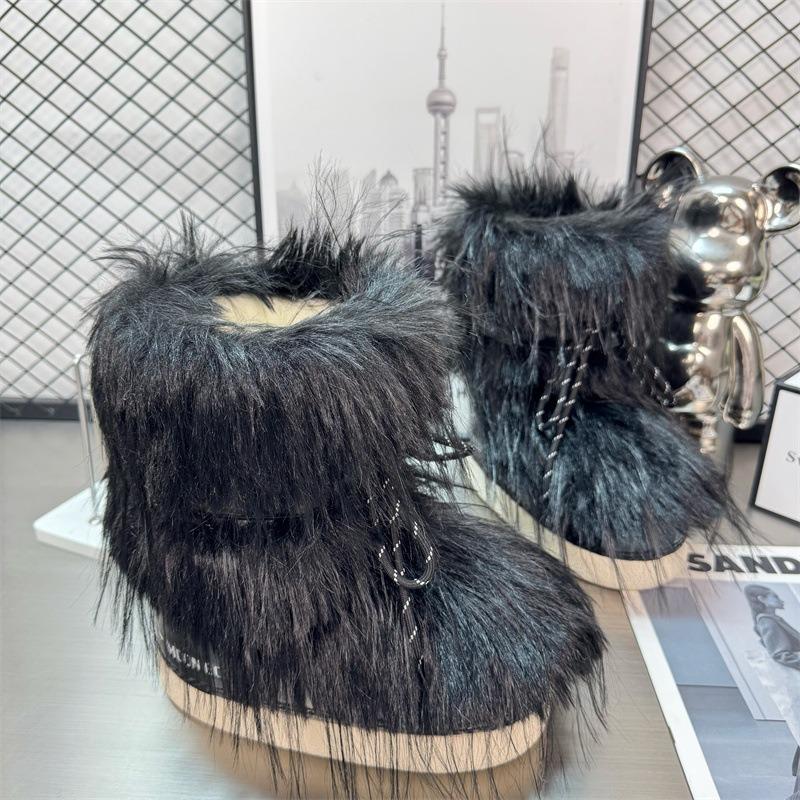 Dicke Sohle Innenhöhe Erhöhung Schneestiefel Damen Winter Gestapelt Verdickt Mittleres Rohr Flauschige Schuhe Rutschfest Warm Mondstiefel Kleine Größe