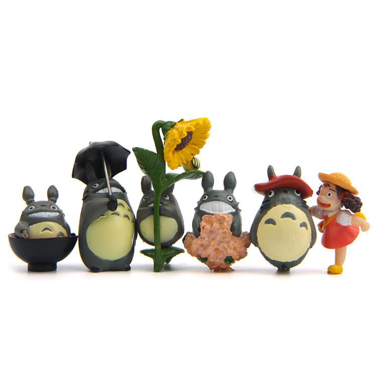 Neighbor Totoro My Cat Bus And Girl Anime Character Mini Model Ornament Set