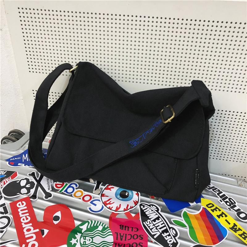 

Shoulder bag women s 2025 new student sports mailman bag men s Korean version ins canvas crossbody bag couple backpack чёрный