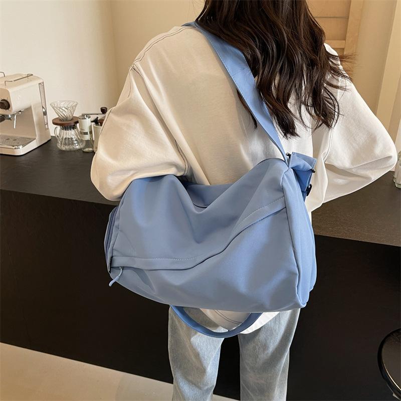 Outdoor sports large capacity canvas bag new arrival lightweight outing fitness bag fashioncasualsimple crossbody bag