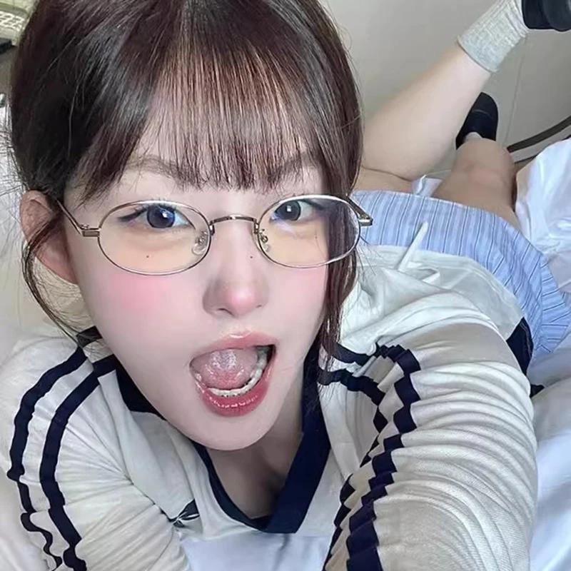 Vintage Anti-Blue Light Oval Glasses Women's Oval Metal Frame Brand Fashion Y2K Woman Metal Optical Frames Computer Glasses