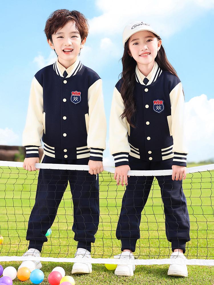 Conjunto de Uniforme Esportivo Infantil Azul Marinho: Conjunto de Três Peças Outono/Inverno para Jardim de Infância e Ensino Fundamental