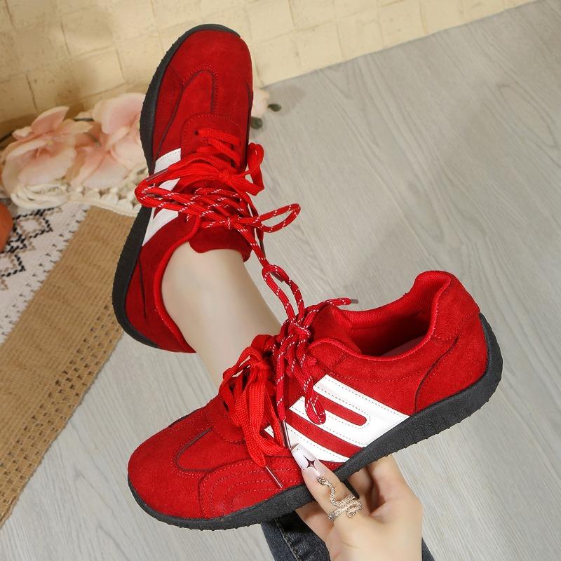 Women's Red Casual Sports Board Shoes, Gump-Style Height-Increasing Retro Training Footwear, Versatile Comfortable Trendy Style.