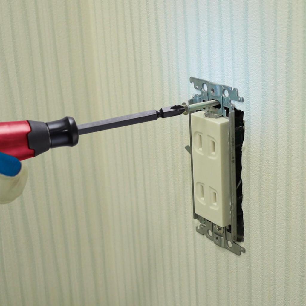 VESSEL Plus Premium Electric Ball Grip Screwdriver, 3-Mode Switching, Limited Edition Red, Includes 1 Bit, 220USB-P1RE