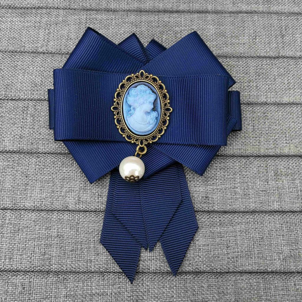 Güzellik Kafa Kurdele Fiyonk Broşlar Kadınlar için Vintage Kraliçe Cameo İnci Broş İğneleri Yaka Kravatı Korsaj Broş Kostüm Takıları