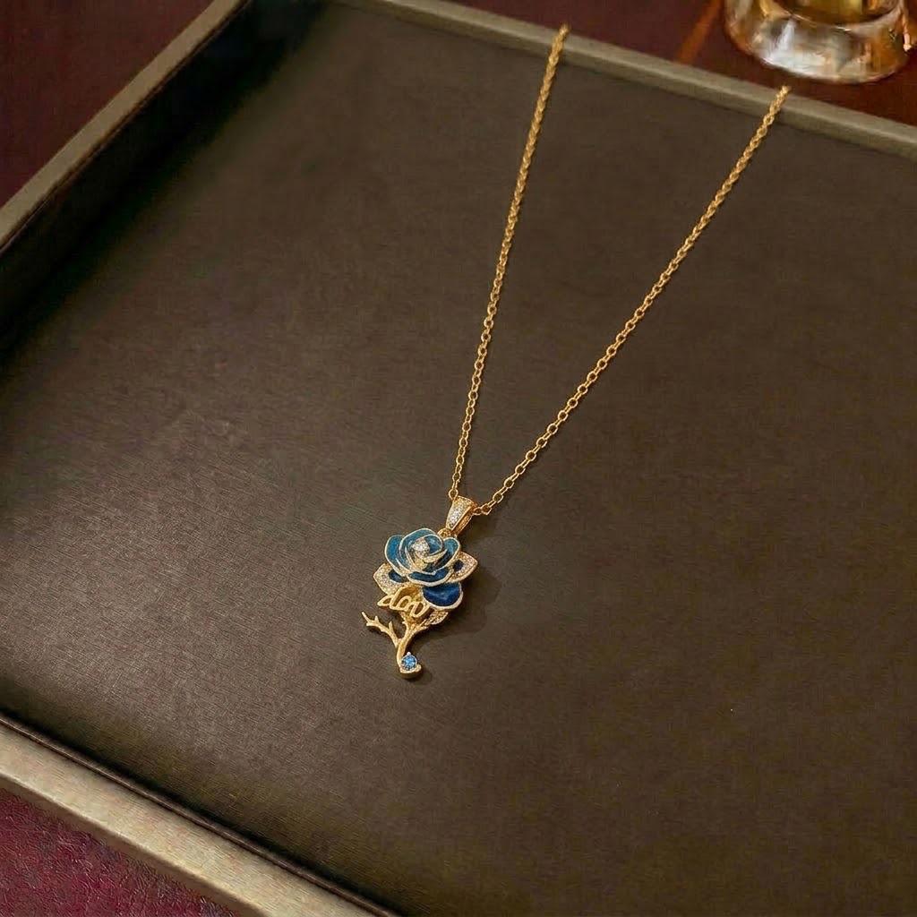 Women's Sweet Style Rainbow Diamond Pendant Necklace with Star & Moon Clavicle Chain