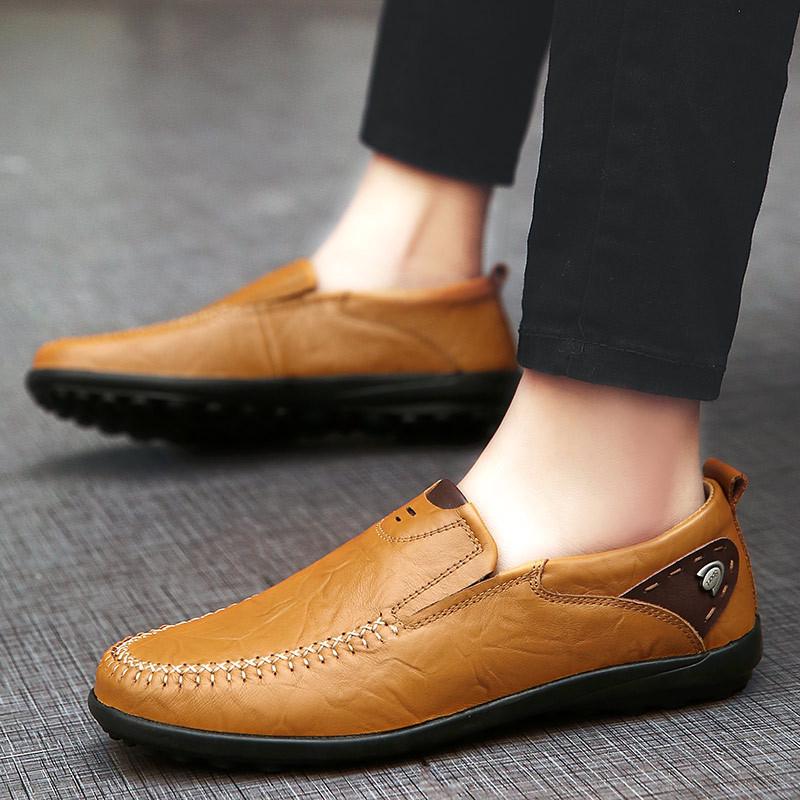 2020 Men s Leather Slip-on Moccasins - Soft Sole Casual Shoes in Large Sizes 40