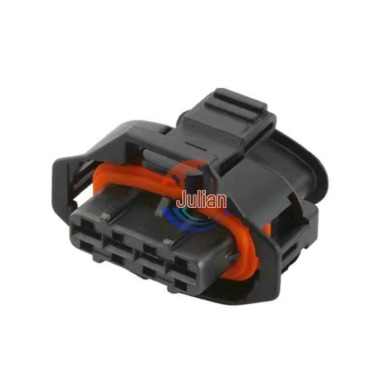 Automotive 4-Pin Wire Harness Connector Plug