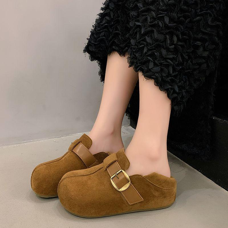 

Two to wear and one to pedal Birkenstock velvet retro small platform women s shoes 40