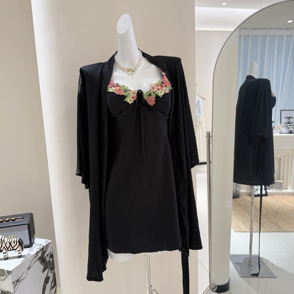 Eisseide Sommer neues Nachthemd weiblich sexy reine Lust süßer Prinzessinnenstil dünnes Träger-Pyjama Sommer Loungewear