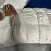 Wolkenartiger Kissen-Puff Kühlendes Kissen, Weich Atmungsaktiv Gesteppt Schlafmachine Stützend Waschbar, Flauschig für Seiten- und Rückenschläfer Kühle Haptik