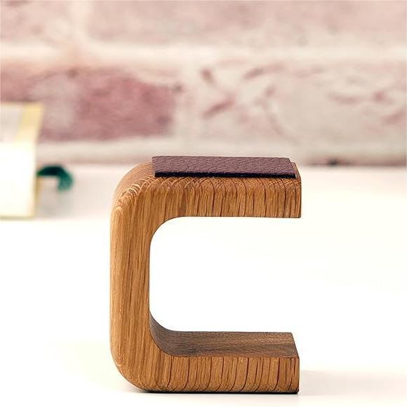 Minimalistische Handgemaakte Massief Houten Horlogestandaard, Horlogedisplaystandaard voor Mannen Vrouwen, Horlogehouder met Basis van Echt Leer