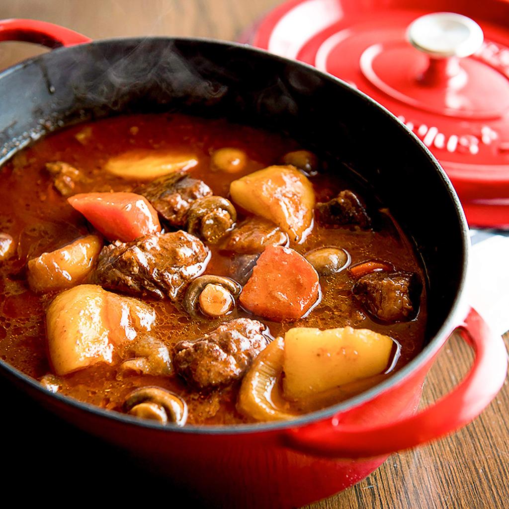 Cast 26cm Cast Iron Enamel Waterless Steam Enameled Special Matte Enameled Stainless Steel Recipe Book Compatible with All Induction Heat Sources