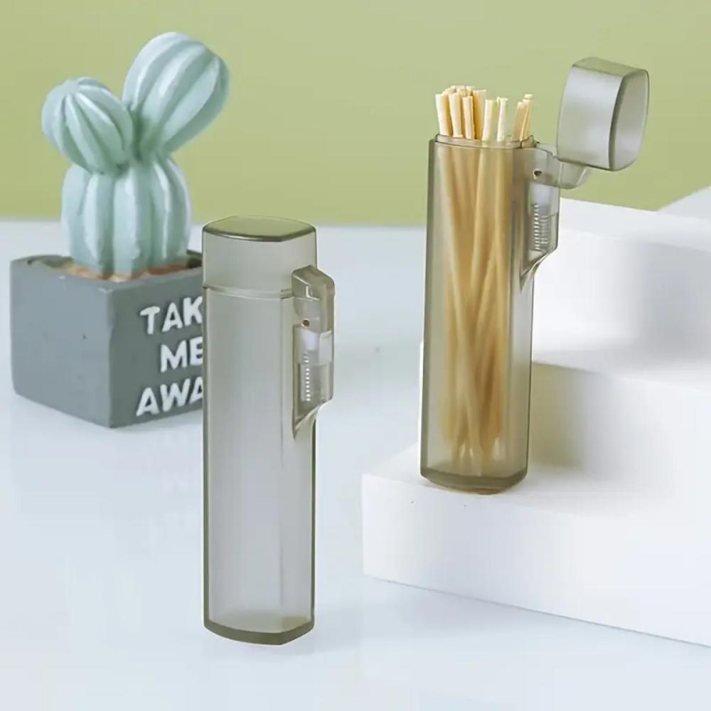Toothpick box, portable toothpick travel box, transparent small toothpick box with lid, suitable for outdoor, kitchen and restau