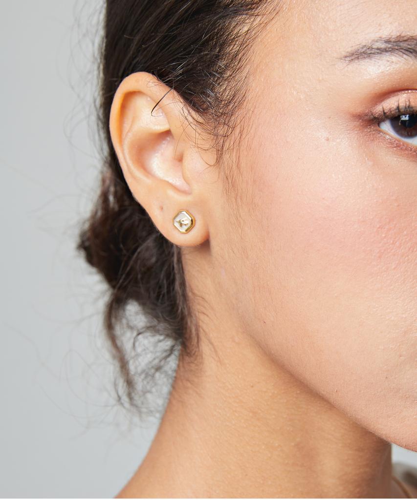 Gaman Mop Bird Stud Earrings