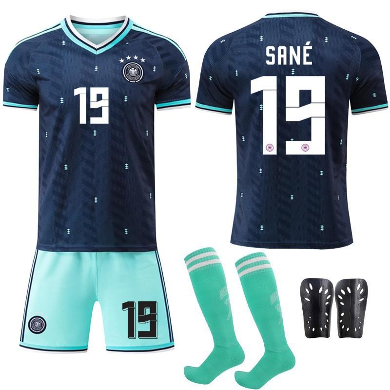 2627 Allemagne Extérieur Coupe du Monde N°. 8 Cross Jersey 7 Hafertz 10 Musiara Combinaison Uniforme de Football Homme