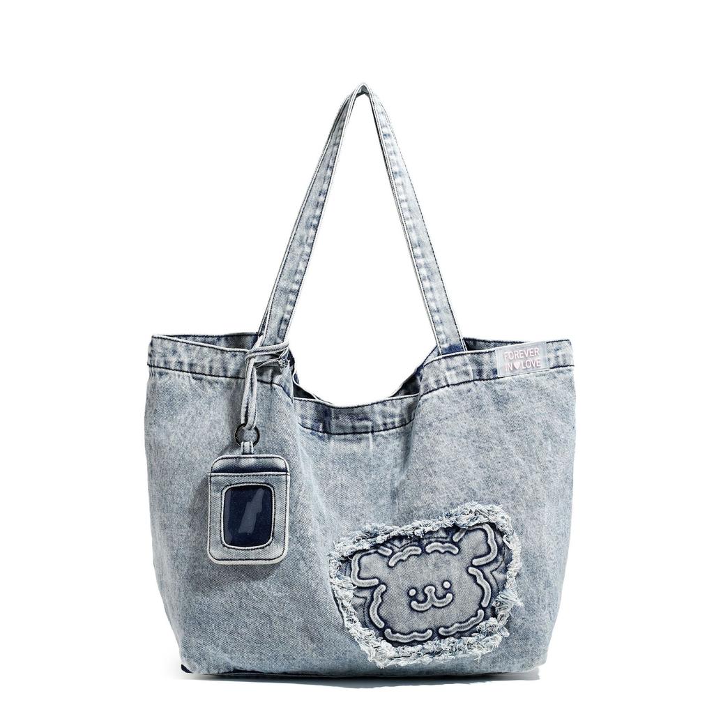 Tote Bag with Large Capacity and Relaxed Design, Suitable for Commuting and Versatile Cross-body Bag