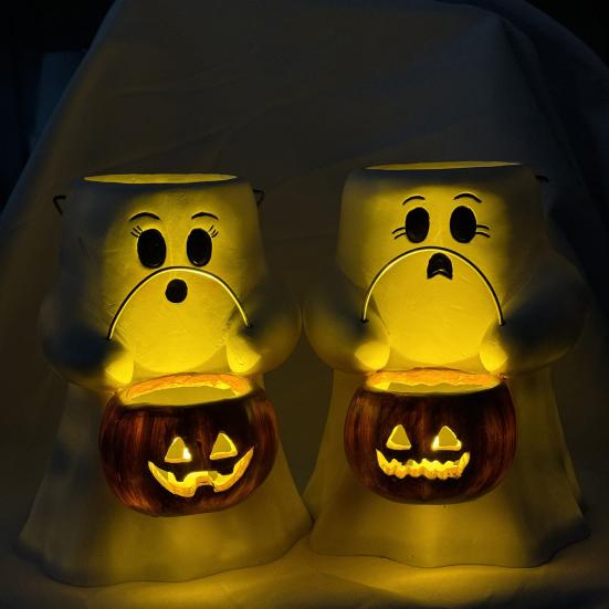 Ghost Bucket Candy Holder Lighted Halloween Treat Bucket Ghost Holding Light-up Pumpkin Lantern Bucket for Party Favors Trick or Treat