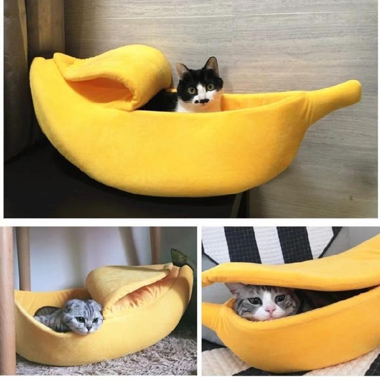 Warm Cat Cave Bed for Indoor Cat Cartoon Banana Hideaway Beds Soft Tent House