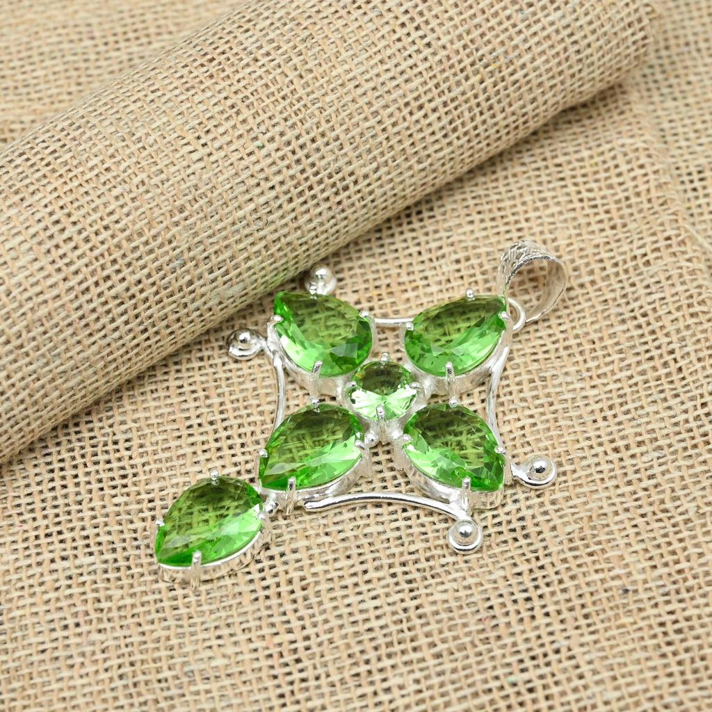 Peridot Gemstone 925 Sterling Silver Bijuterii lucrate manual Pandantiv antic pentru ea