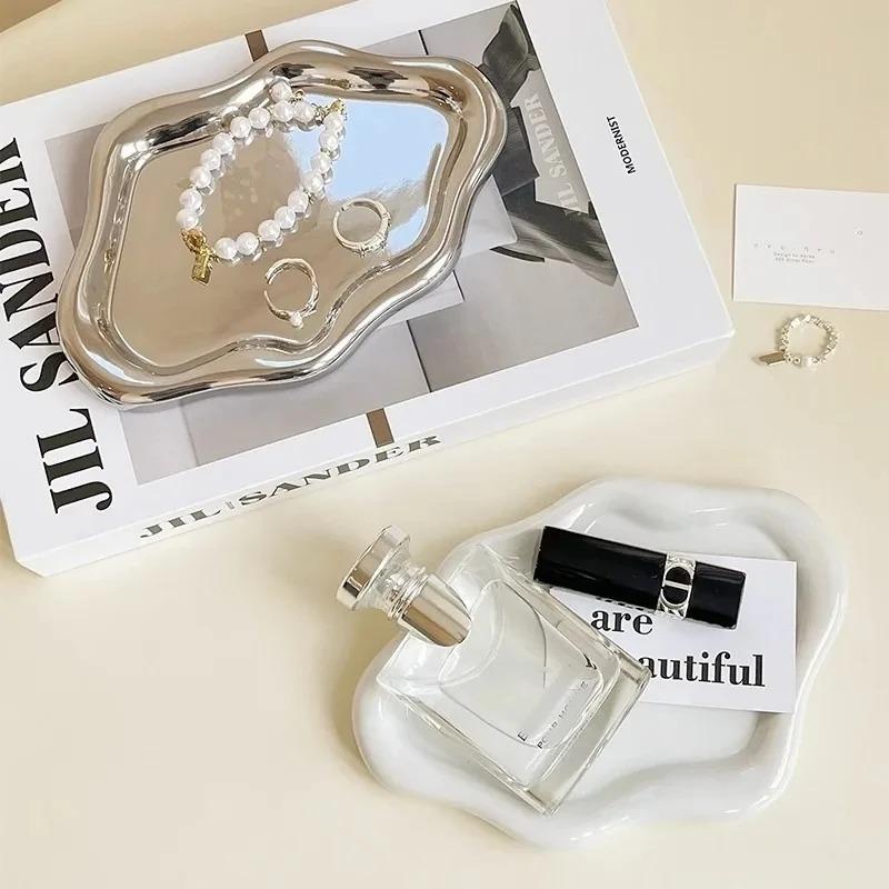 Cute Jewelry Tray Plastic Trinket Dish Vanity Organizer For Ring Earring Necklace Key Bowl Aesthetic Room Decor Desktop Storage