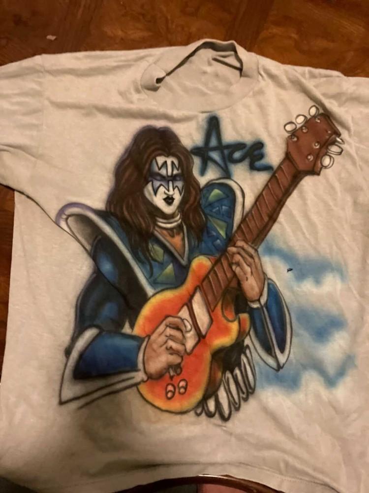 

Thank You Memory Ace Frehley Special TShirt Unisex NZ671 Unisex T-Shirt XXL