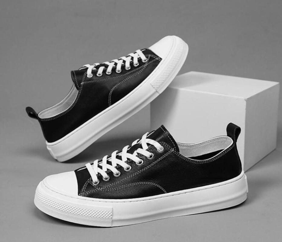 British Style Minimalist Shoes For Men Fashion Casual Genuine Leather Walking Lace-Up Soft Bottom Flat Designer Board Shoes
