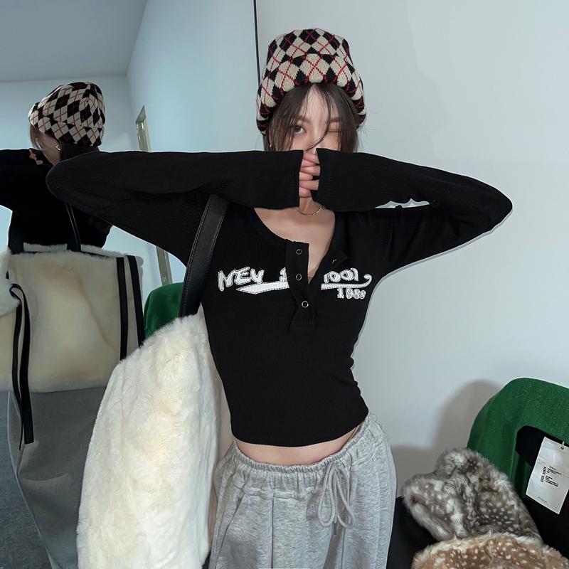 2KWEIRD Y2k Long-sleeved T-shirt Knitted Bottoming Shirt Women's Fall Winter New Item Tight-fitting Short Inner Long-sleeved Tops