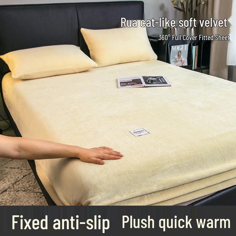 Winter Crystal Velvet Bedspread Set: Single-Piece Milk Velvet Fitted Sheet & Protective Cover for Dorm, Thickened Three-Piece.
