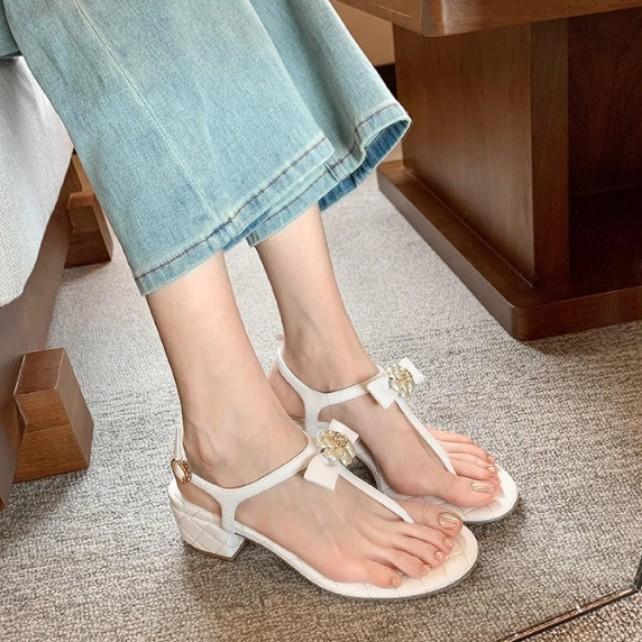 Yuanlitong Summer New High-heeled Sandals Women Wear Versatile High-end Camellia Flat Sandals Women's Fashion