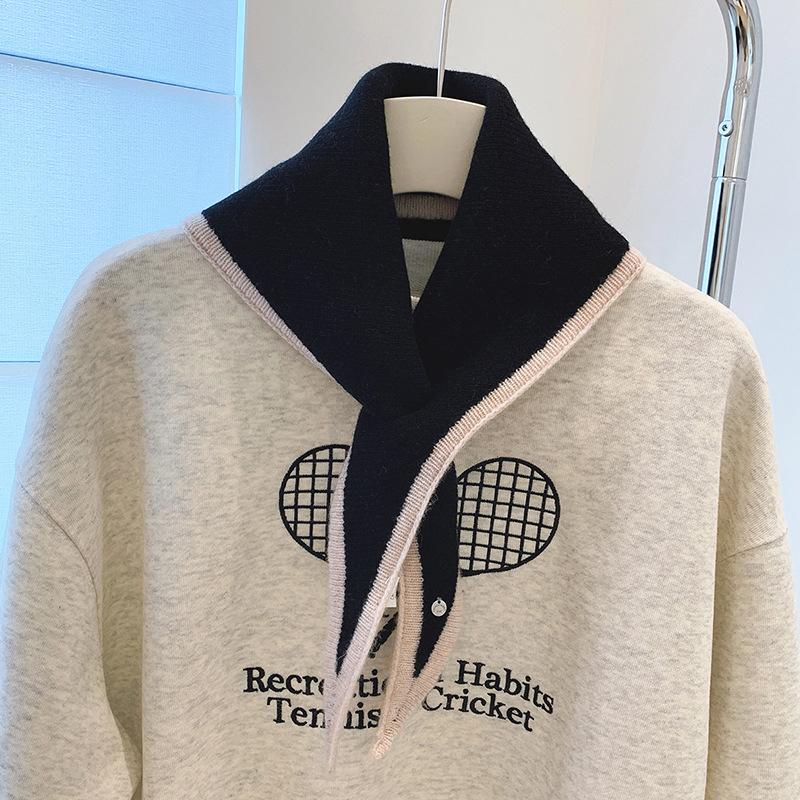 British Korean Triangle Scarf Niche Wool Triangular Scarf Women Headscarf Knitted Scarf Multi-Functional Warm Knitted Scarf