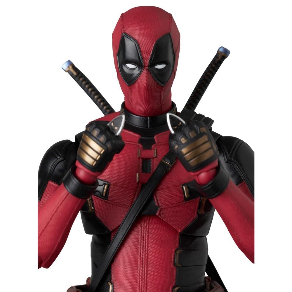 MEDICOM TOY MAFEX Deadpool and Wolverine Ver. Action Figure No.284 160mm Painted with Accessories