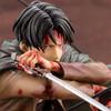 17CM Ataque a los Titanes Capitán Levi Ackerman Figura en Pose de Batalla Escala 1/7 Adorno de Escritorio Modelo Juguetes Coleccionables Regalo para Fans de Anime
