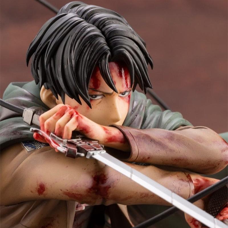 17CM Ataque a los Titanes Capitán Levi Ackerman Figura en Pose de Batalla Escala 1/7 Adorno de Escritorio Modelo Juguetes Coleccionables Regalo para Fans de Anime
