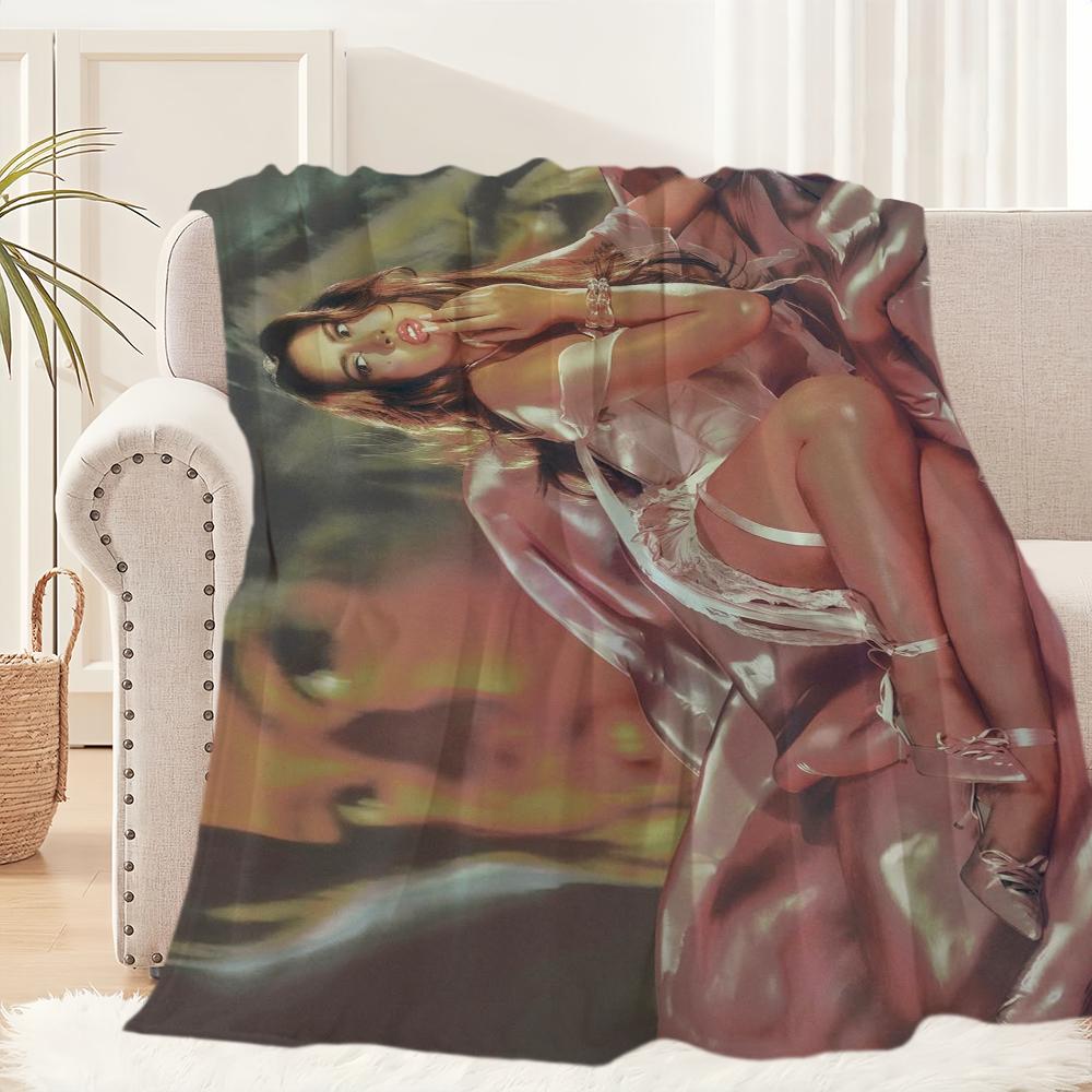 Singer Pop K-Kali Uchis Blanket Blanket for Couch Sofa Travel Home Hiking Picni Bed Beding Flannel Blanket birthday gift