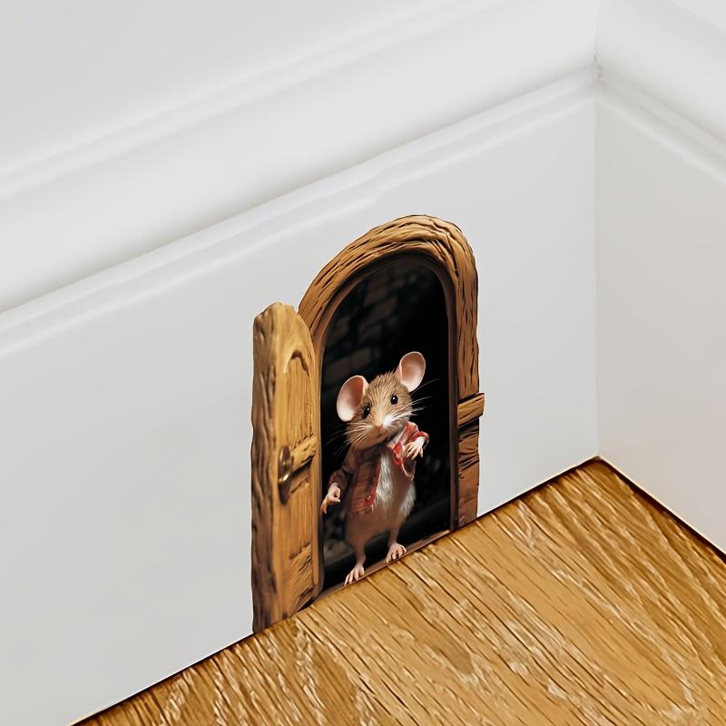 

1 шт. 3D настінна наліпка «Мишача нора» - Чарівний дизайн з мишкою, що виглядає в червоному пальто, Легко знімати та клеїти, Знімна ПВХ наліпка - Домашній декор з тваринним принтом 1pc