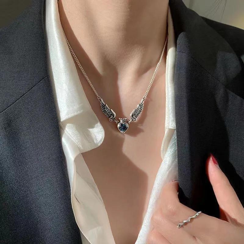 Heart Crown Angel Wings Pendant Necklaces for Women  Exquisite Love Shape Clavicle Chain Choker Vintage Gothic Jewelry