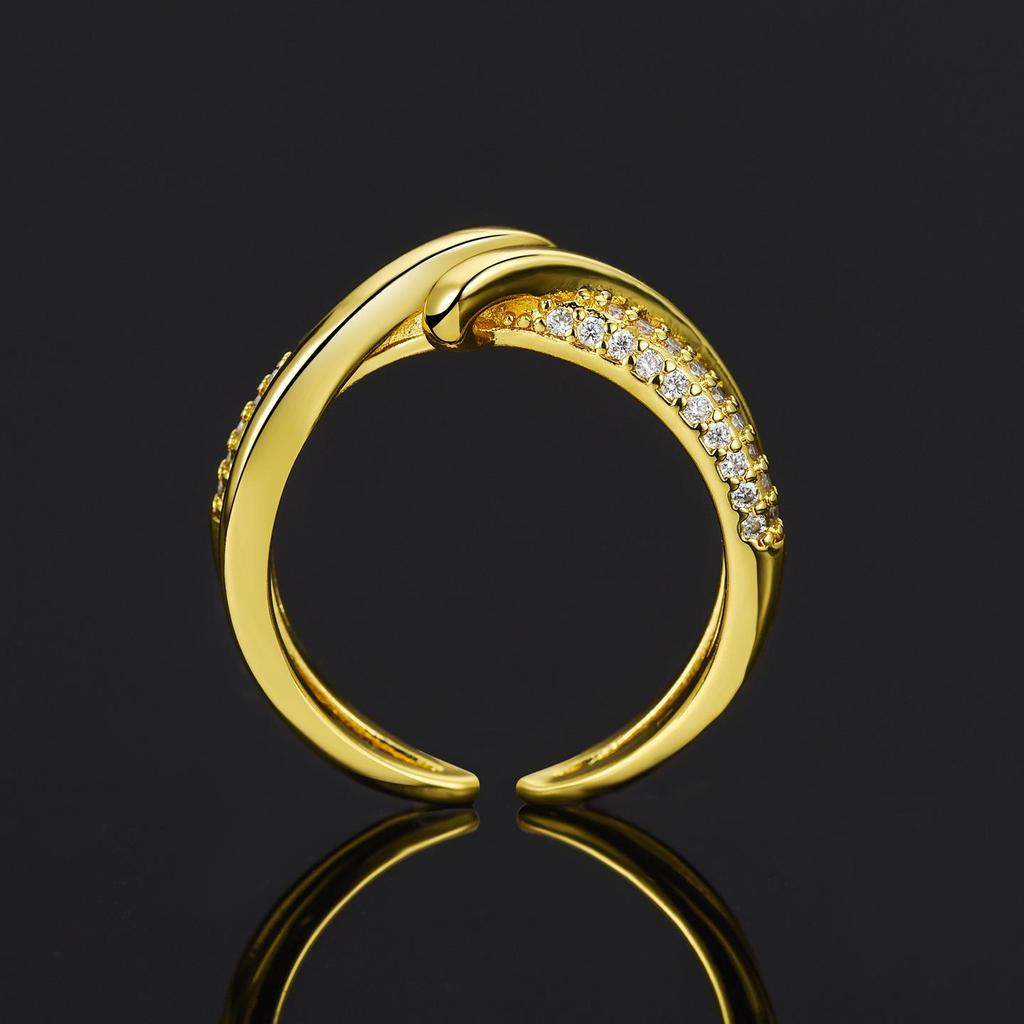 European-American Geometric Open Intertwined Ring for Women - Cool, Stylish Finger Accessory