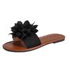 Ladies' casual and fashionable flat bottomed flower shaped slippers, lightweight cloth surface slippers for wearing the outside