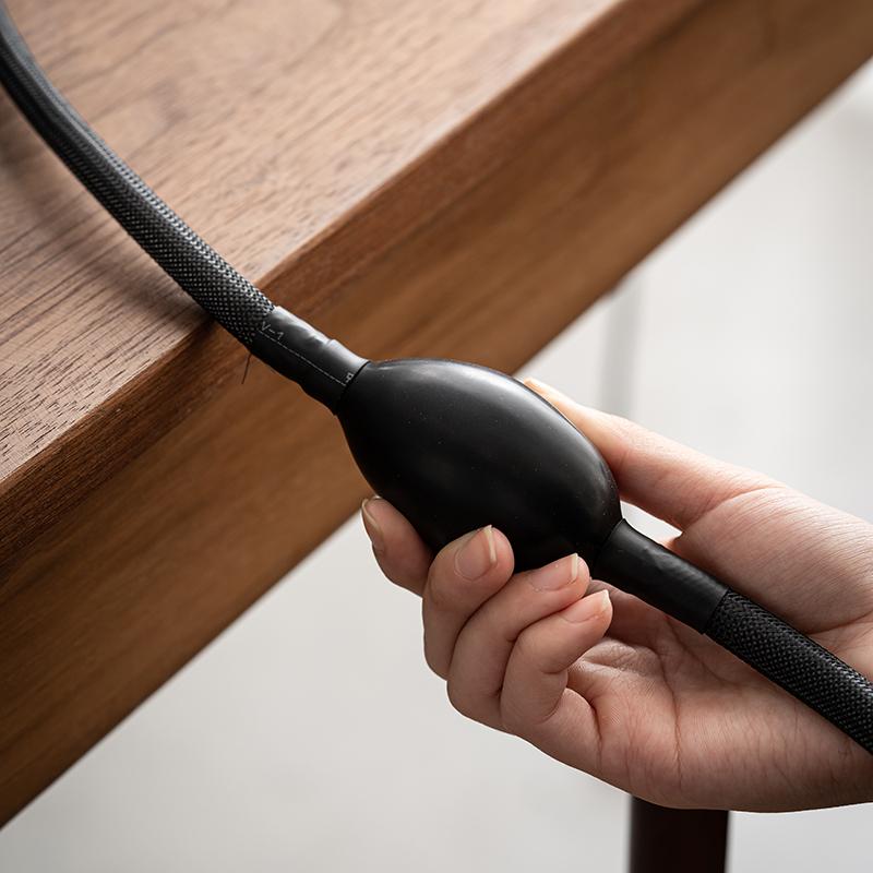 Teeablage Ablaufschlauch mit Wasseransaugballon Flexibler Schlauch Frostschutz Korrosionsbeständig für Teetischplatte Entwässerung