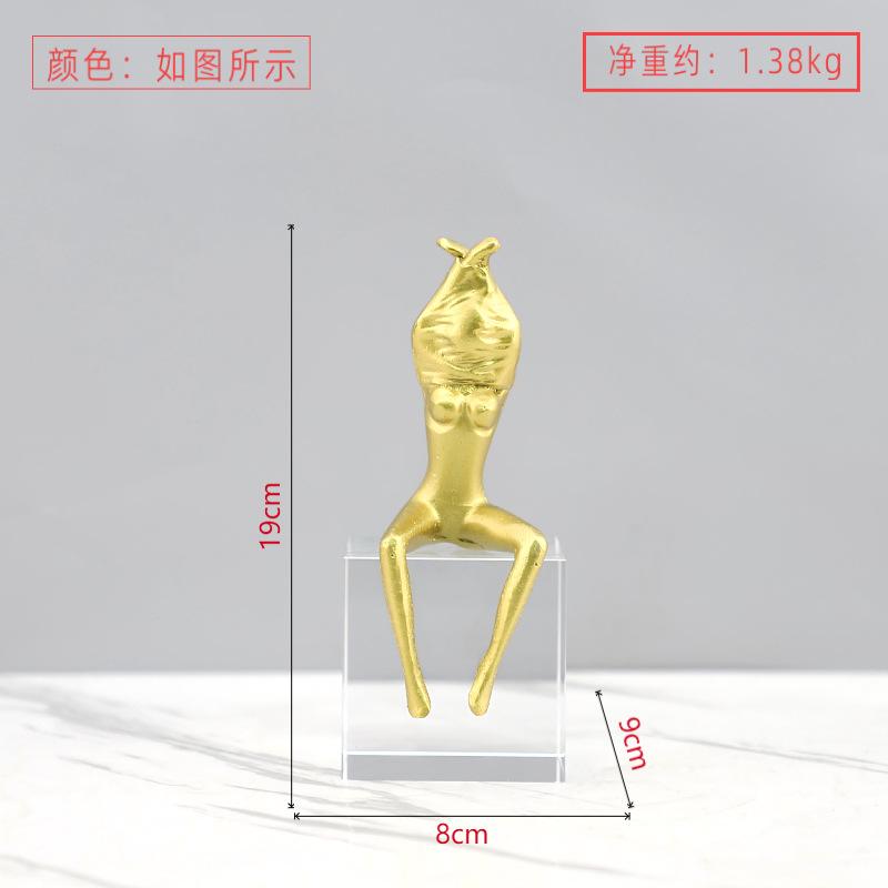 Abstrakte Metallfigur Skulptur Künstlerische Nackte Weibliche Figuren Glasbasis Entkleidende Dame Metall Heimdekoration Zubehör