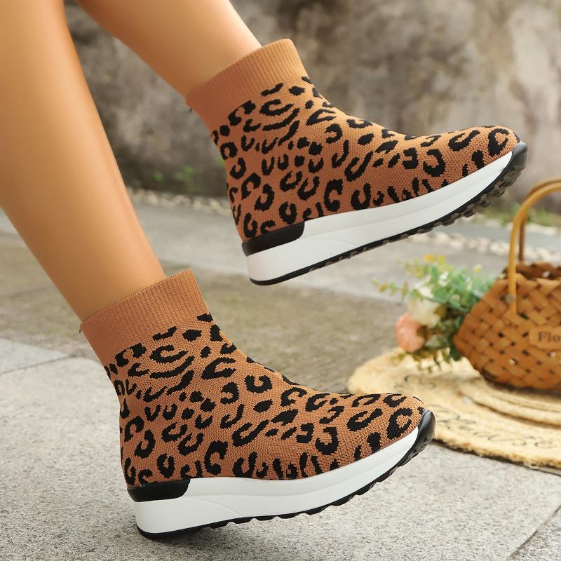 Large size round head knitted short tube leopard print wedge heel platform casual Martin boots women