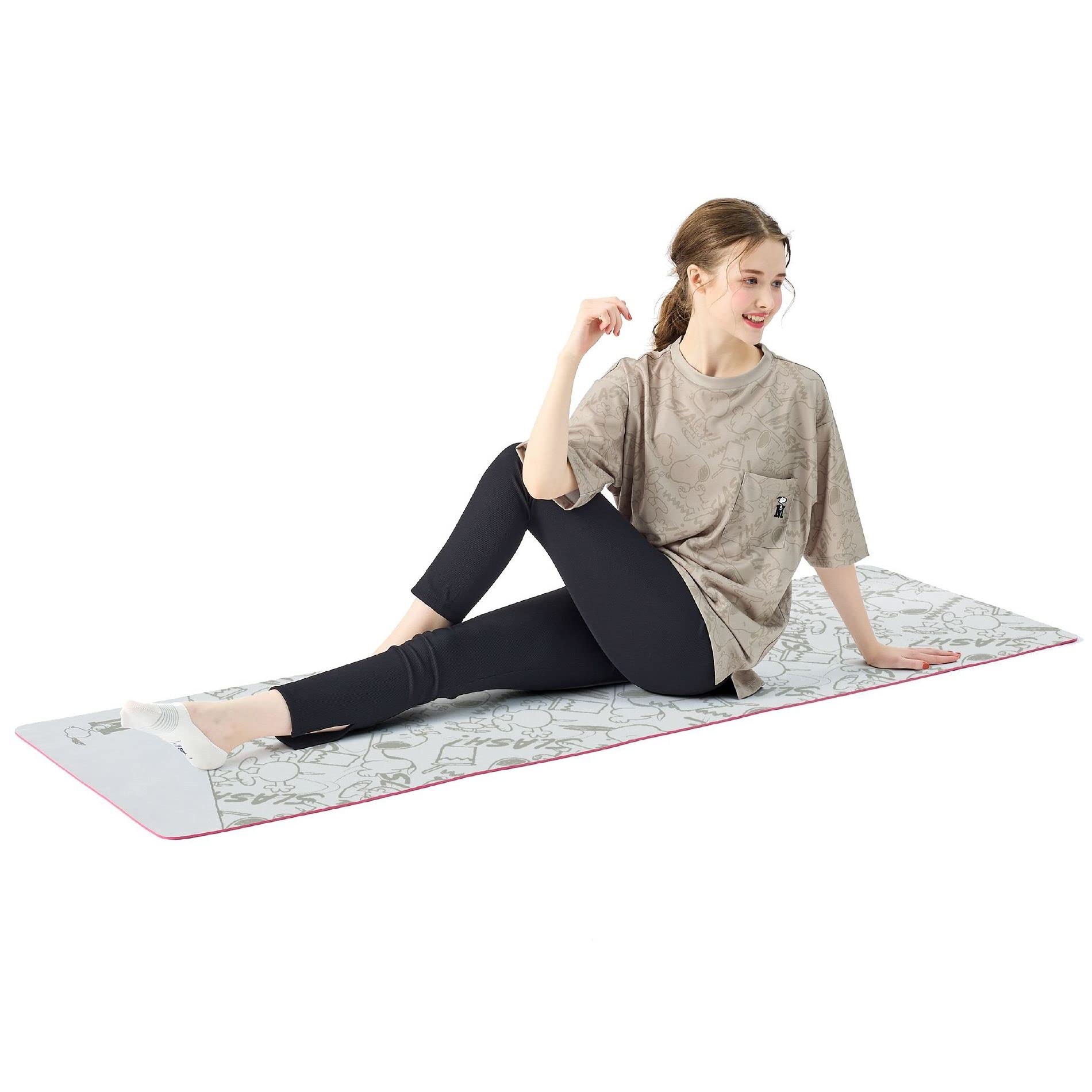 

Mizuno Коврик Snoopy Play длиной примерно 183 см x 61 см C3JET301, Широкий, Нескользящий с тиснением, Отделка под замшу, Серо-розовый,