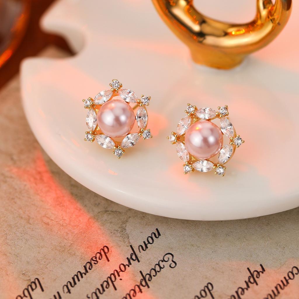 Premium Pearl Stud Earrings S925 Silver Needle Elegant Exquisite Earrings Retro Temperament Versatile Earrings