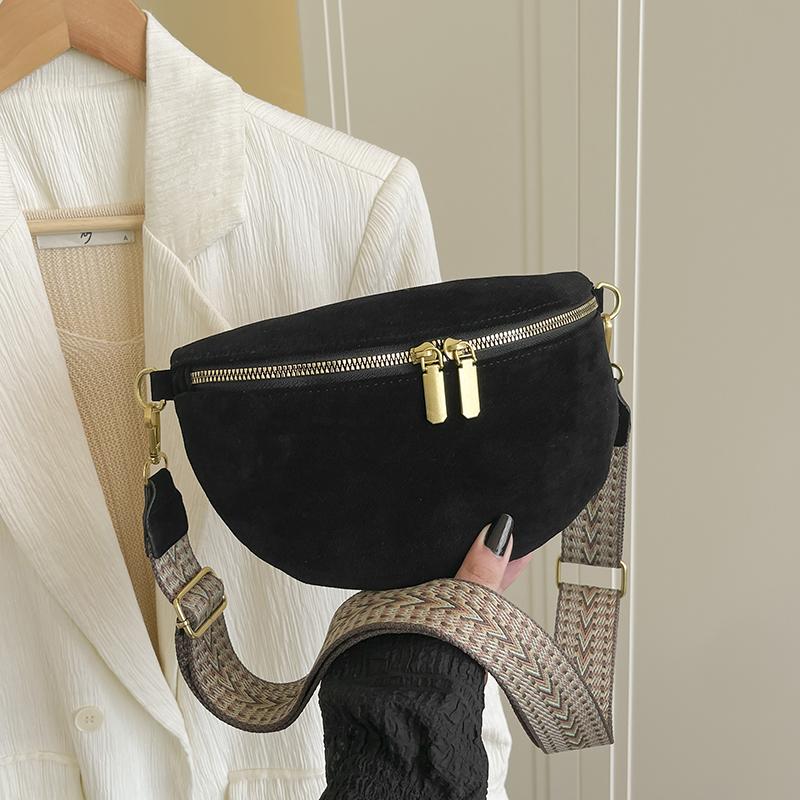 

Woman Waist Bag 2026 Winter Faux Suede Chest Bag Street Trend Fanny Pack Casual travel Female Shoulder Crossbody Bag Phe Purse