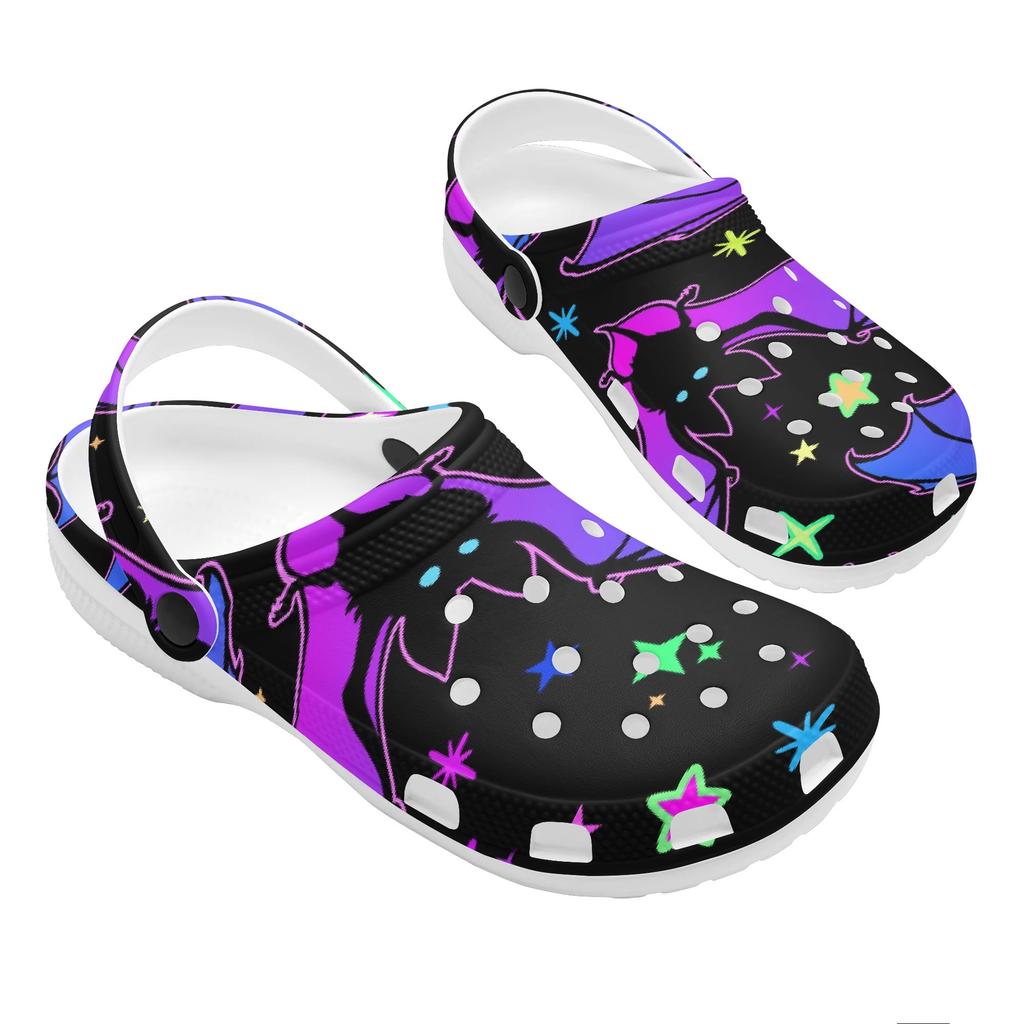 White EVA Clogs with Colorful Skull Print, Lightweight Slip On Garden Shoes, Breathable Beach Sandals, Indoor Outdoor Slippers for Men Women
