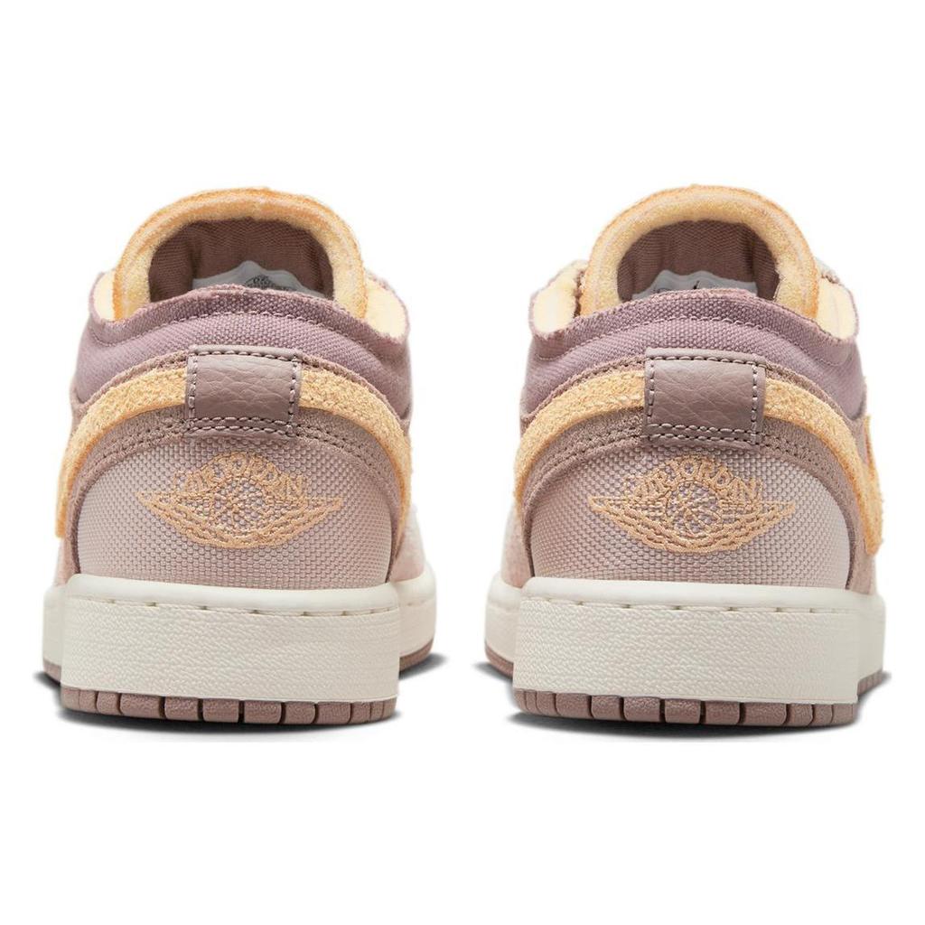 Jordan 1 Low SE Taupe Haze GS DZ4465-200