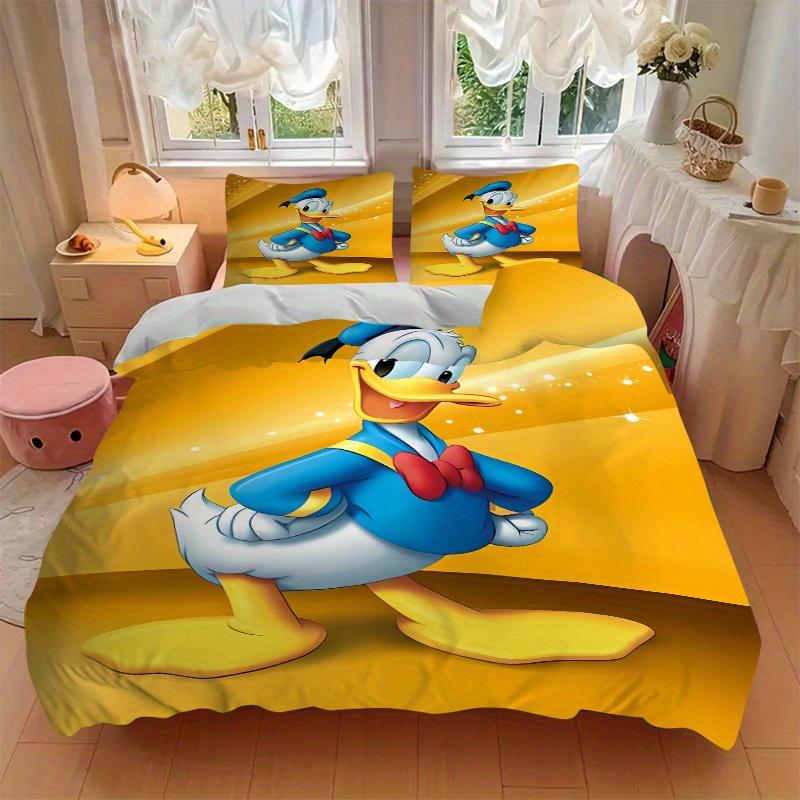 3pcs Yellow Donald Duck Quilt Cover Set, Soft and Cozy Bedroom, Guest Room and Dorm Decorative Bedding 3-Piece Set 1 Quilt Cover + 2 Pillow