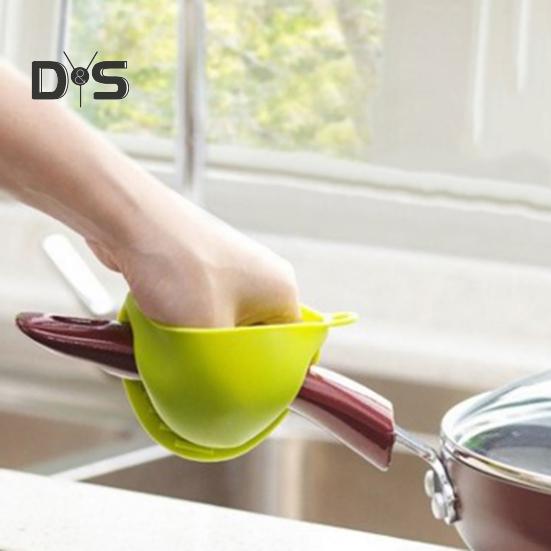 1Pc Oven Glove Anti Scald Non Slip Flexible Waterproof Easy To Clean Heat Insulation Plastic Easy Hanging Baking Mitt Kitchen Supplies