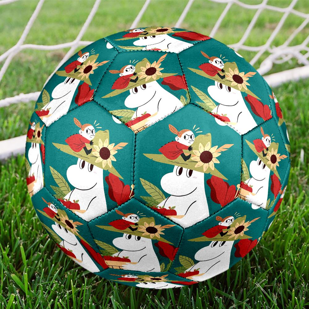 Moomin Theme Size 5 Soccer Ball, Suitable for Both Indoor and Outdoor Matches, a Gift Suitable for Everyone.